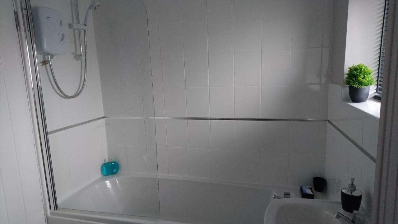 103 Bewick Serviced Accommodation Newton Aycliffe Exterior photo